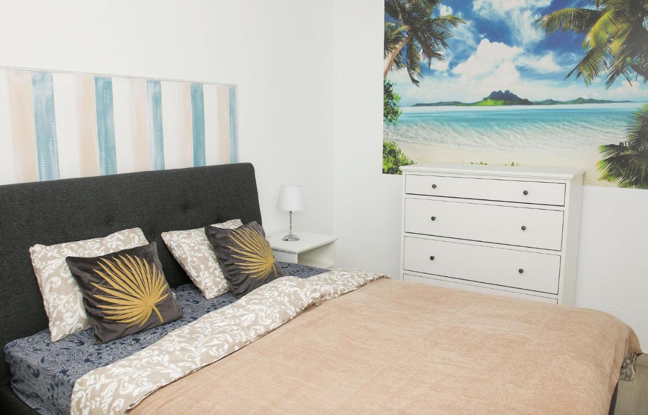 Family Apartment Walking Distance To The Sea And All Amenities Sitio de Calahonda Exterior photo